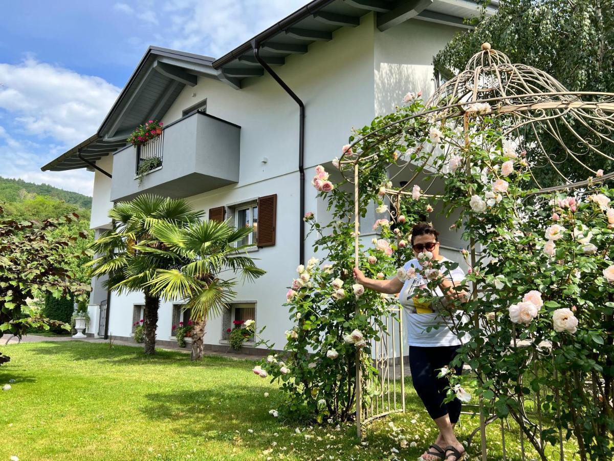 La Finestra Sul Giardino - B&B Cavedine ภายนอก รูปภาพ
