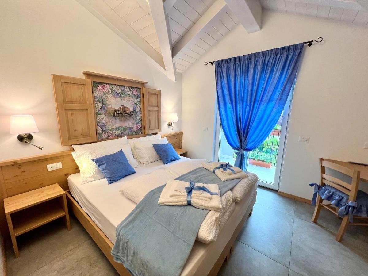 La Finestra Sul Giardino - B&B Cavedine ภายนอก รูปภาพ